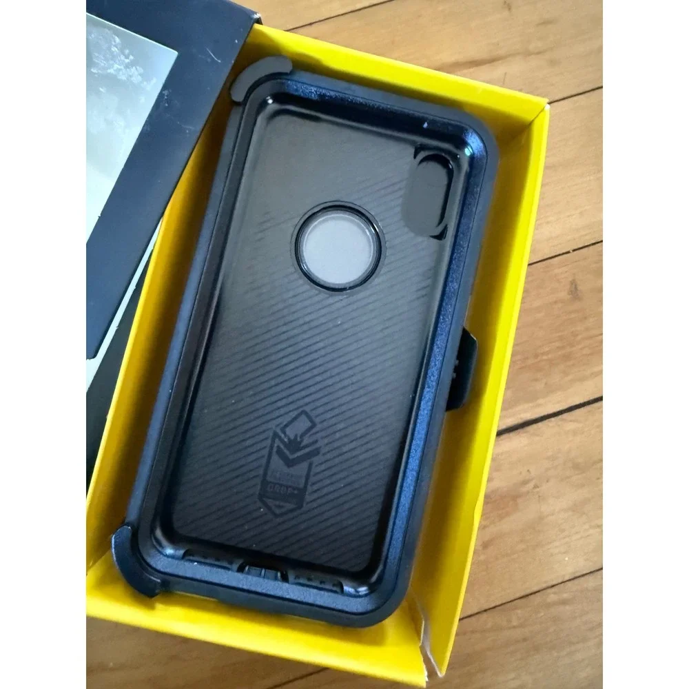 Otterbox‎ defender case for iphone XR in black screenless protection